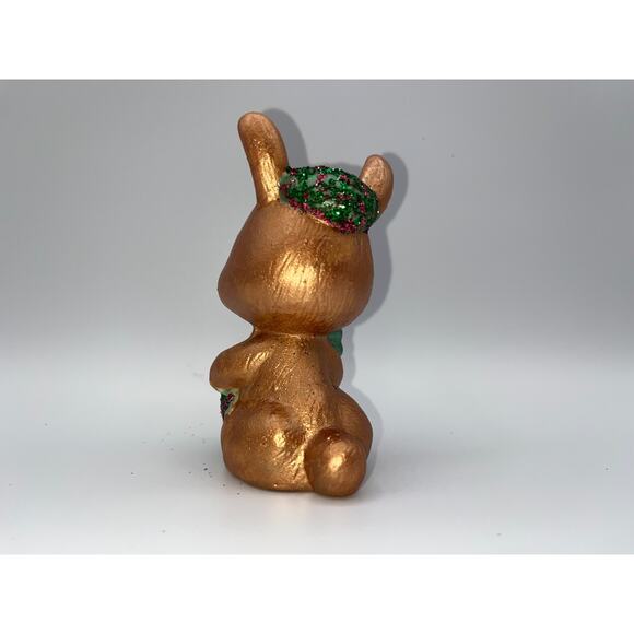 Vintage Ceramic Scottish Bunny Rabbit Playing Bagpipes Red Green Hat Rare OOAK - Picture 12 of 16